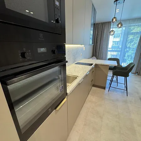 Apartmán S14 *